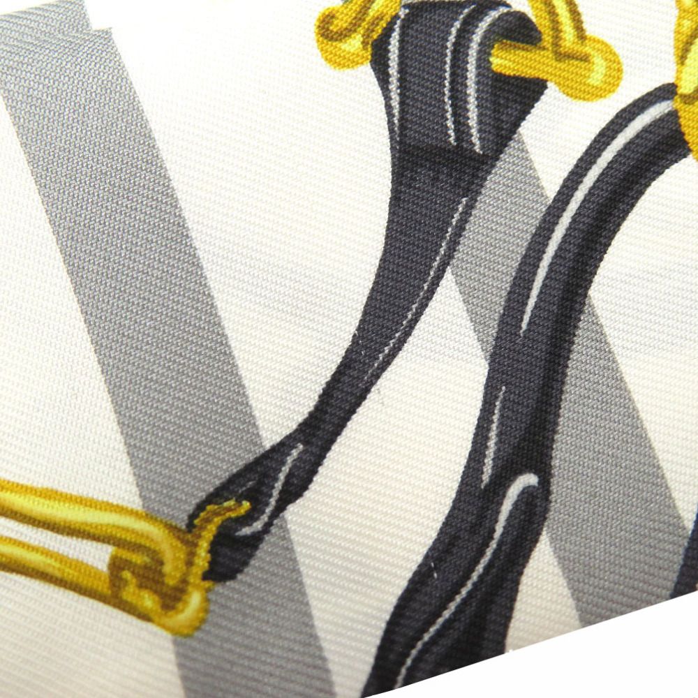 エルメス☆HERMES ツイリーシルクスカーフ　美柄　ギター ストライプ エルメス☆HERMES ツイリーシルクスカーフ 美柄 ギター ストライプ