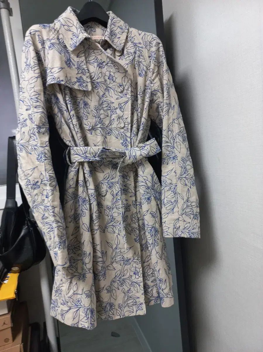 JILL STUART(ジルスチュアート) 刺繡 リネン トレンチコート