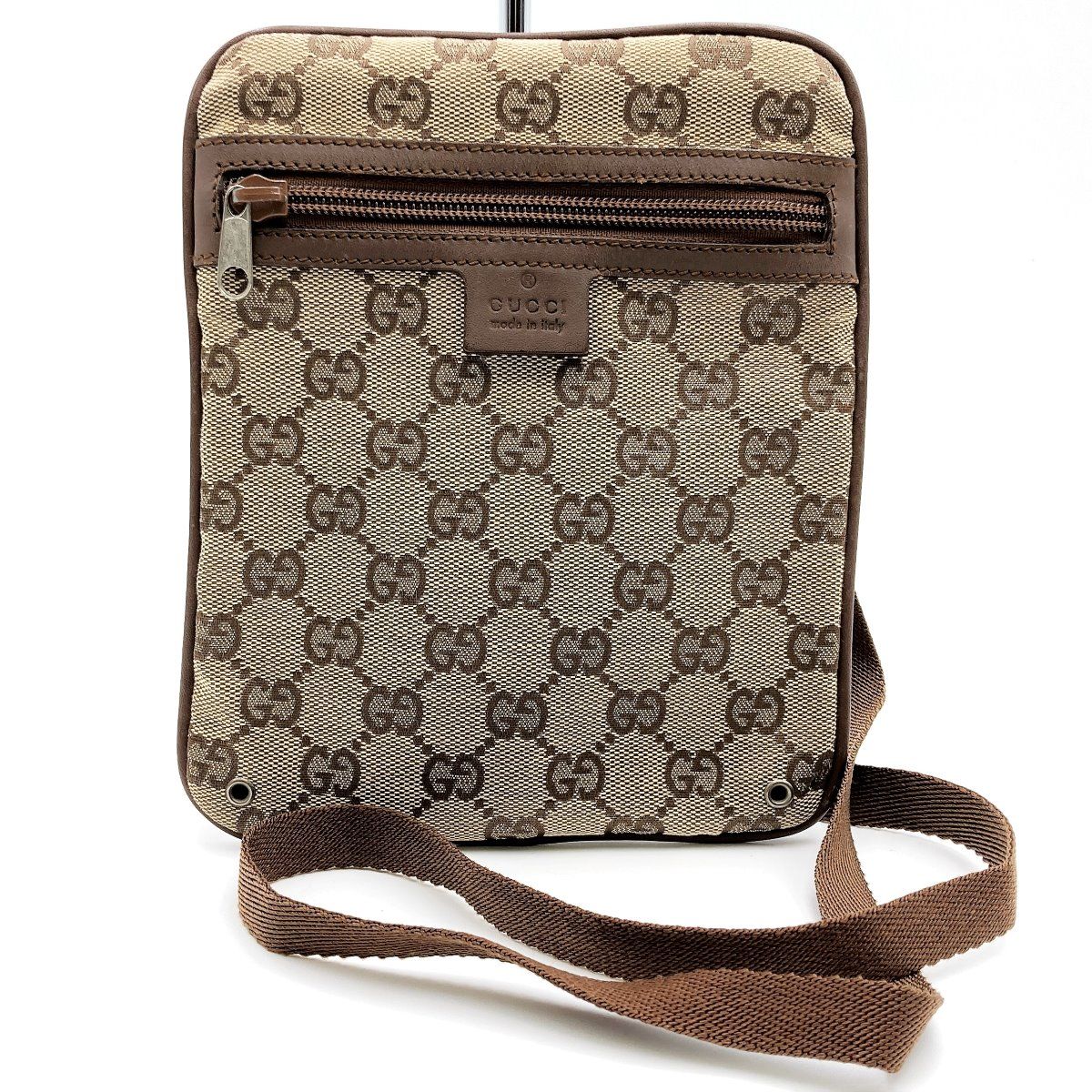 【正規品】グッチ GUCCI GG柄 キャンバス ショルダーバッグ 茶 男女兼用 美品 グッチ ショルダーバッグ 斜め掛け GGキャンバス GG柄