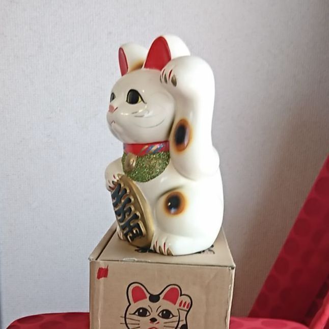 www.haoming.jp - お金呼び 招き猫☆古風》白猫左手上げ5号 開運祈願