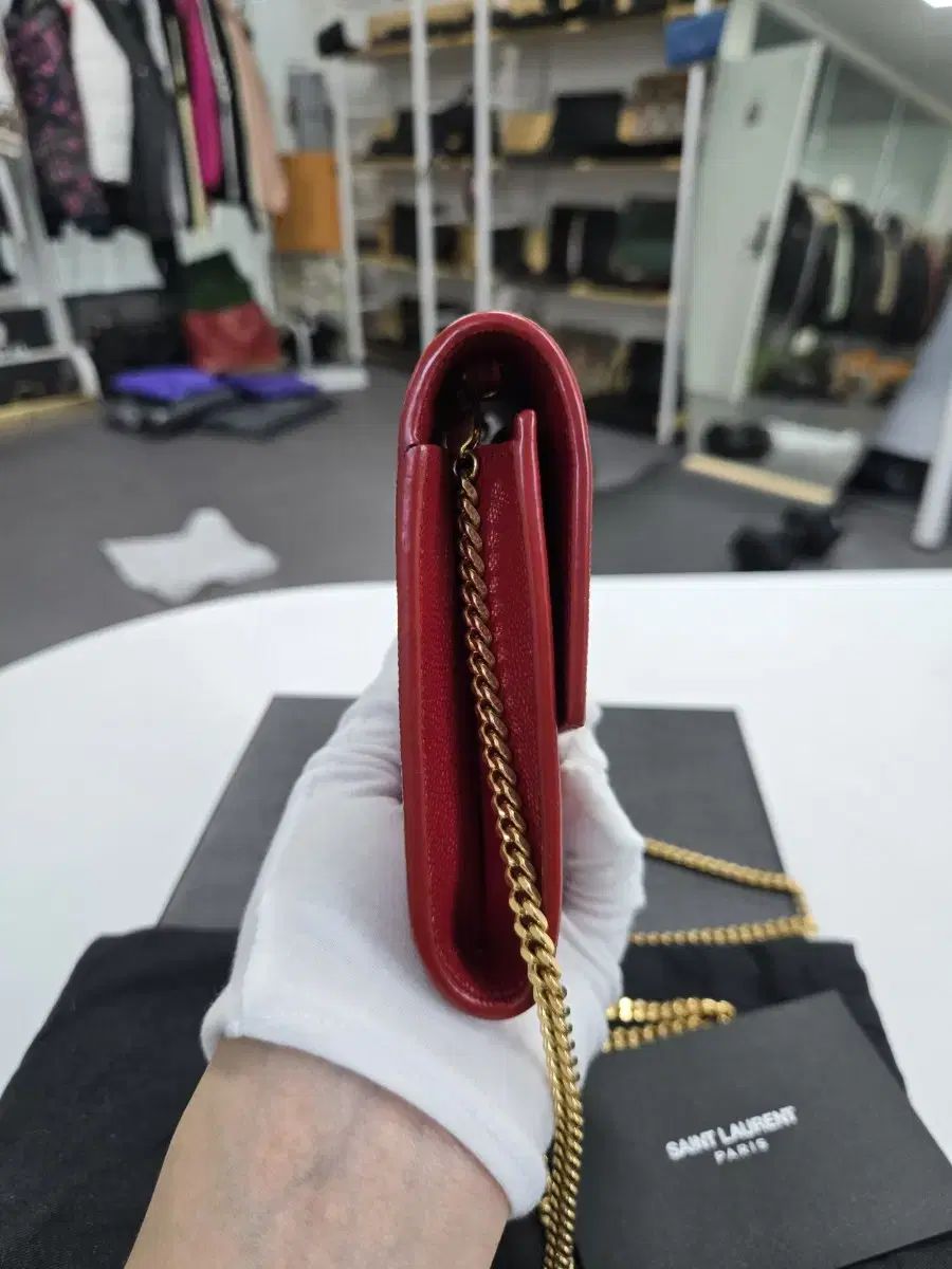A クイックコンディション YVES SAINT LAURENT イヴ サンローラン アップタウン クロスバッグ