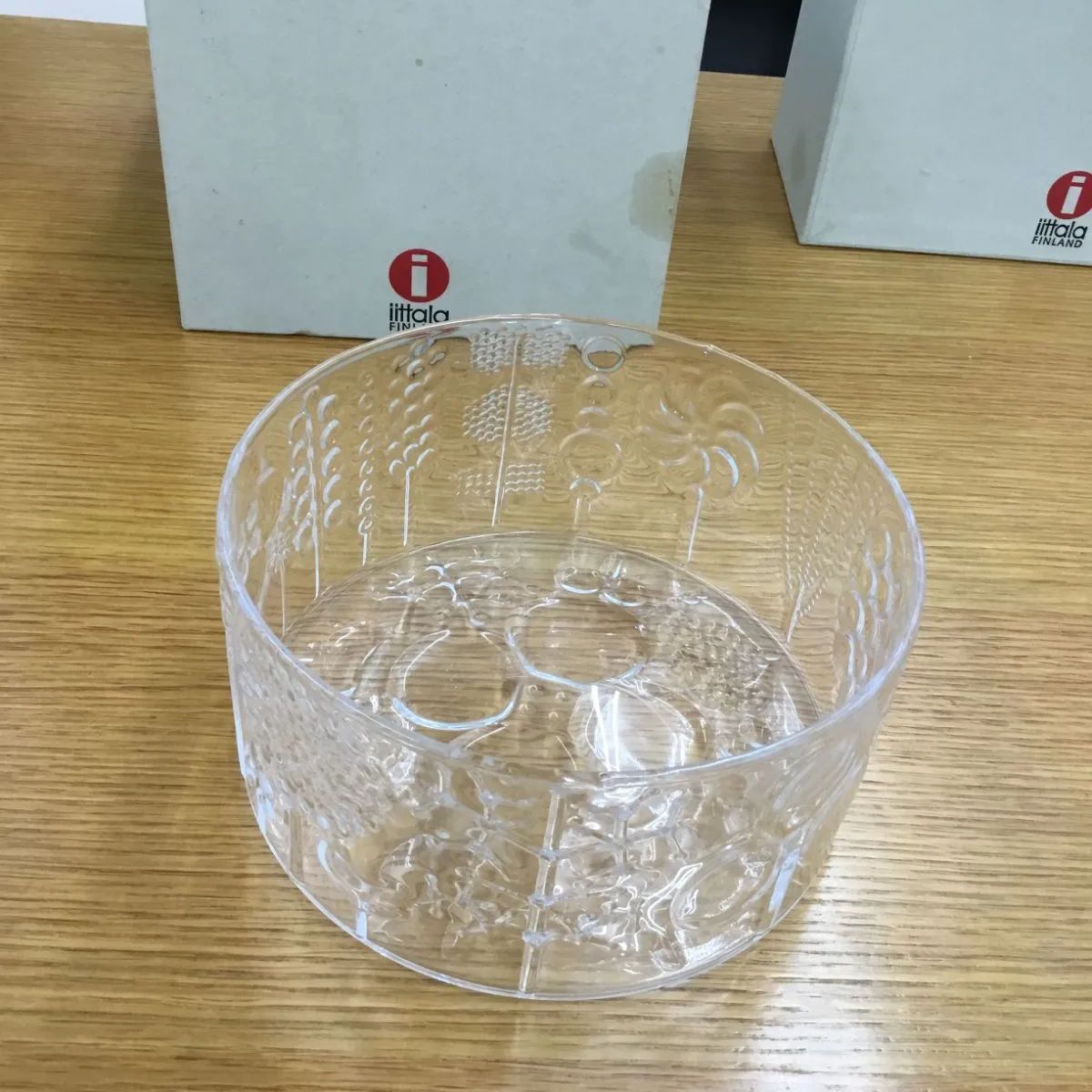  FINLAND 　イッタラ　フローラ ボウル　クリア　15㎝廃盤 iittala FINLAND イッタラ フローラ ボウル クリア 15㎝ 廃盤 箱あり