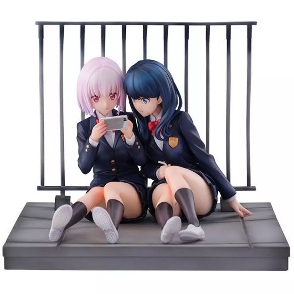 SSSS.GRIDMAN 宝多六花 新条アカネ 1/6 フィギュア　プルクラ SSSS.GRIDMAN 宝多六花 新条アカネ 1/6 フィギュア プルクラ