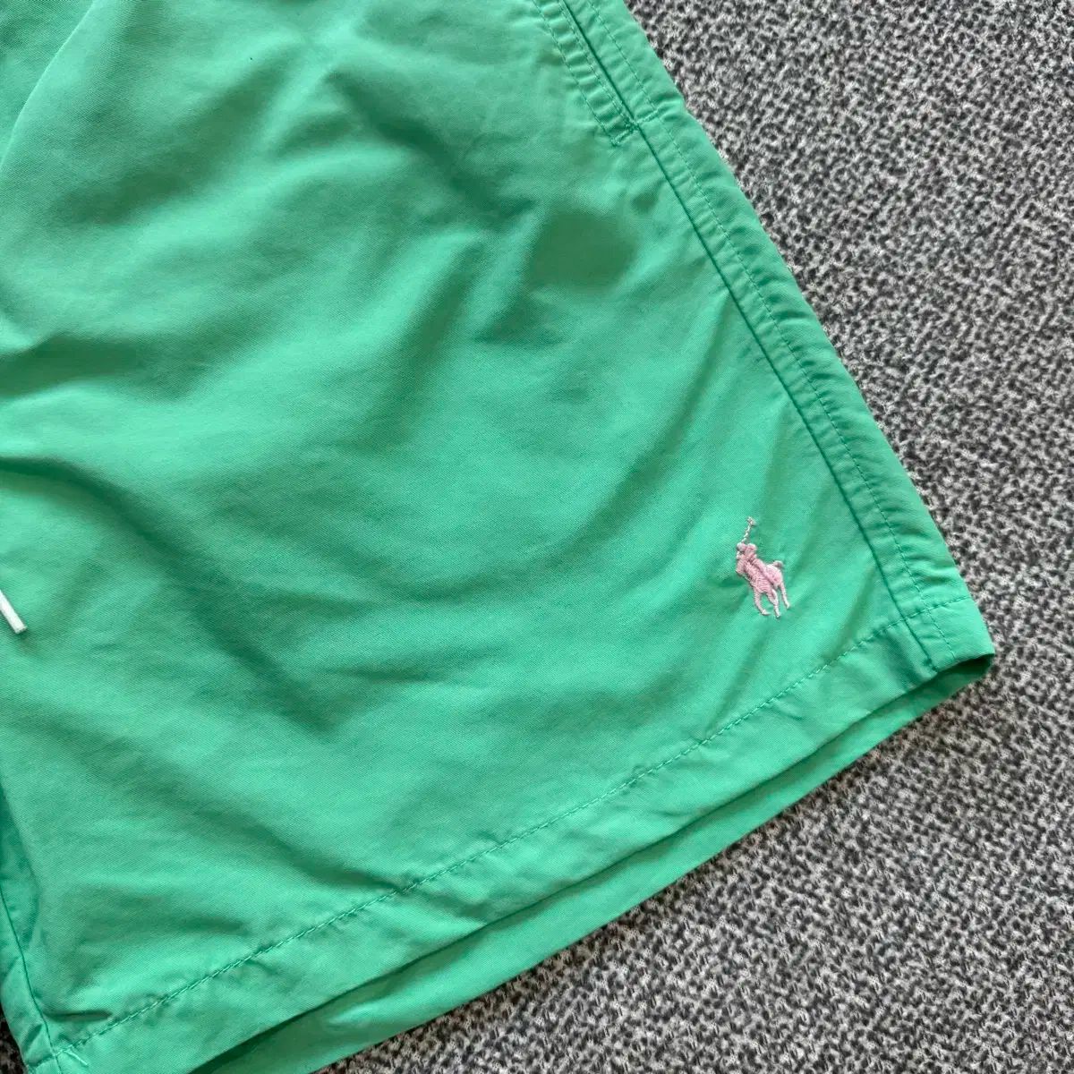 ポロ Ralph