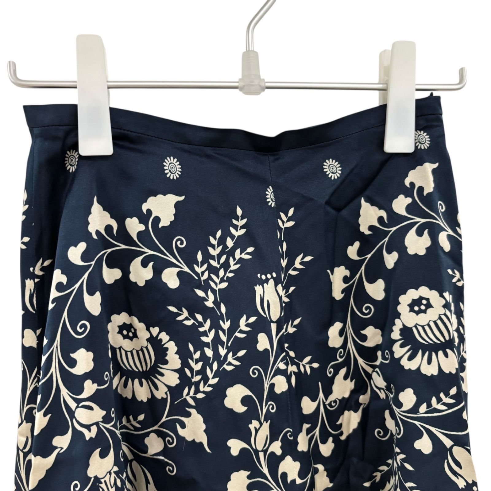 VIVIENNE TAM フレアスカート S WL 箔ラメプリント パネルフレアスカート｜VIVIENNE TAM（ヴィヴィアン