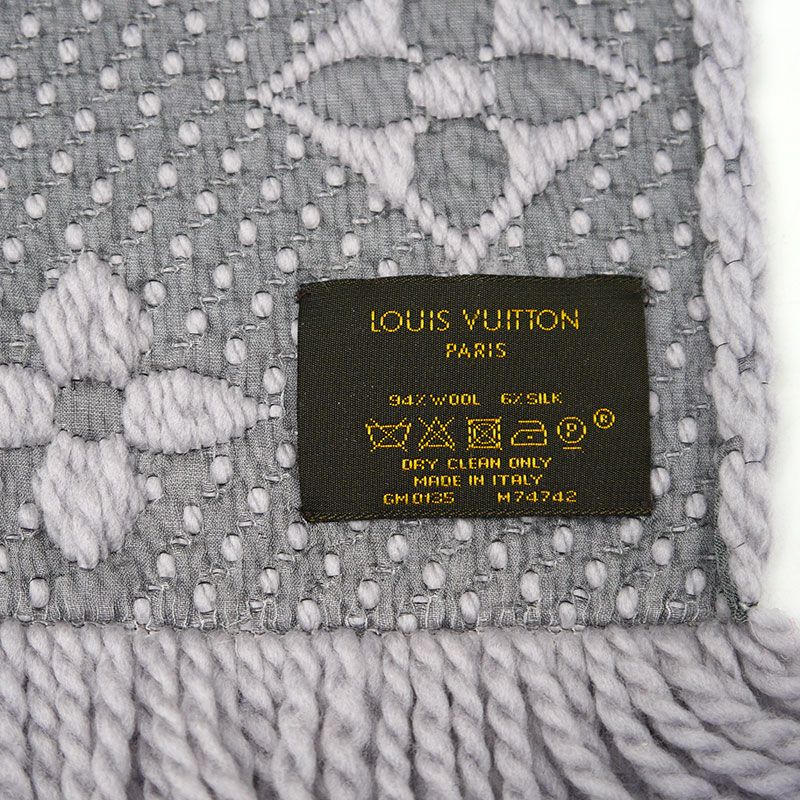 Louis Vuitton グレー マフラー ウール ロゴ入り ルイヴィトン