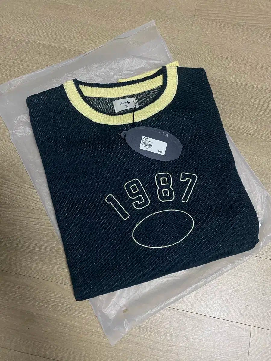 クロップド Tシャツ