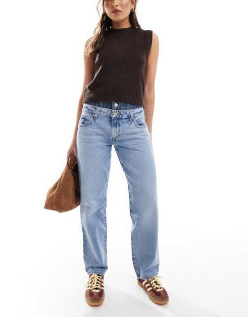 【送料無料】 リーバイス レディース デニムパンツ ボトムス Levi's '94 baggy jeans with layered waist in light blue BLUE