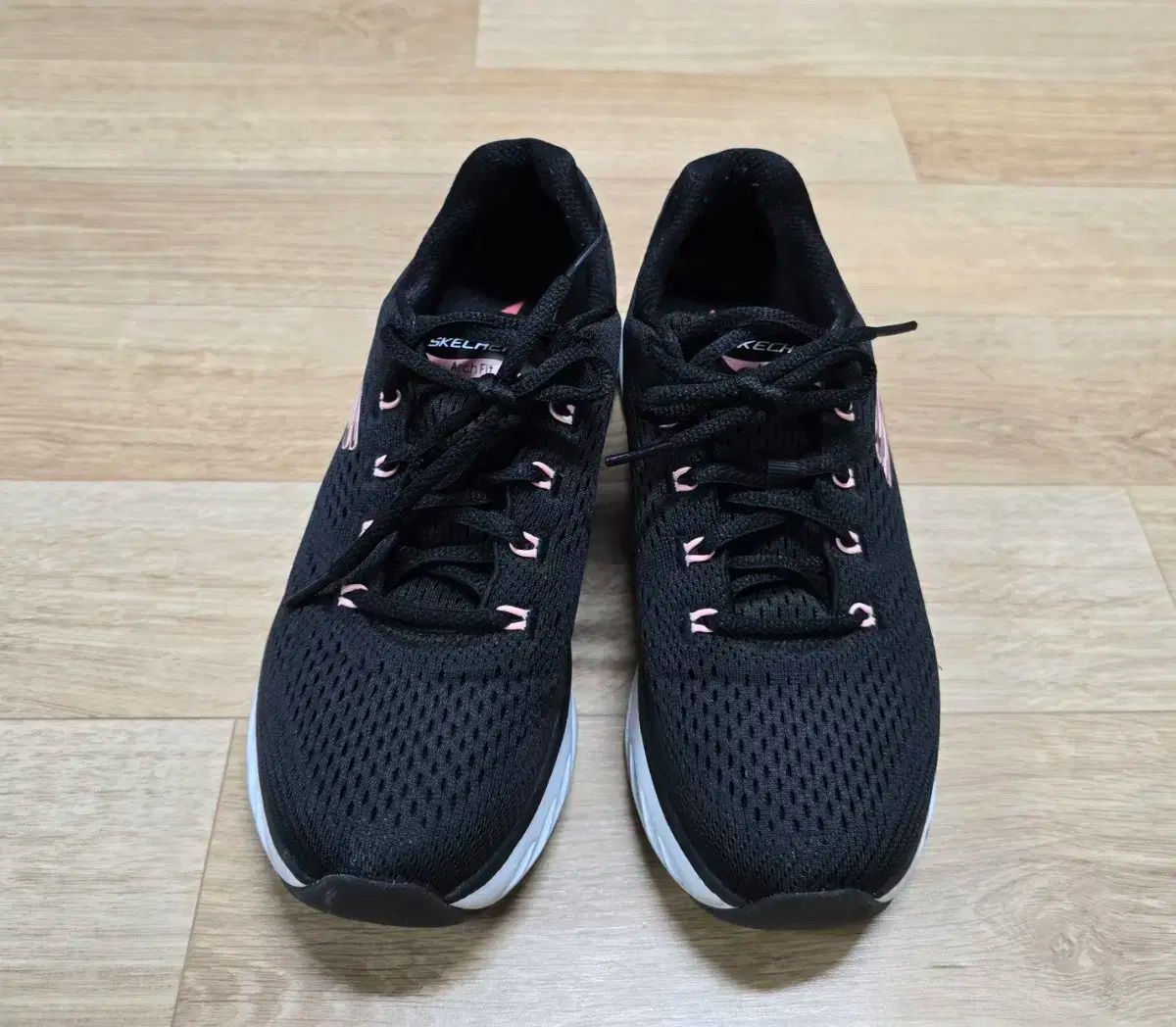 女 250