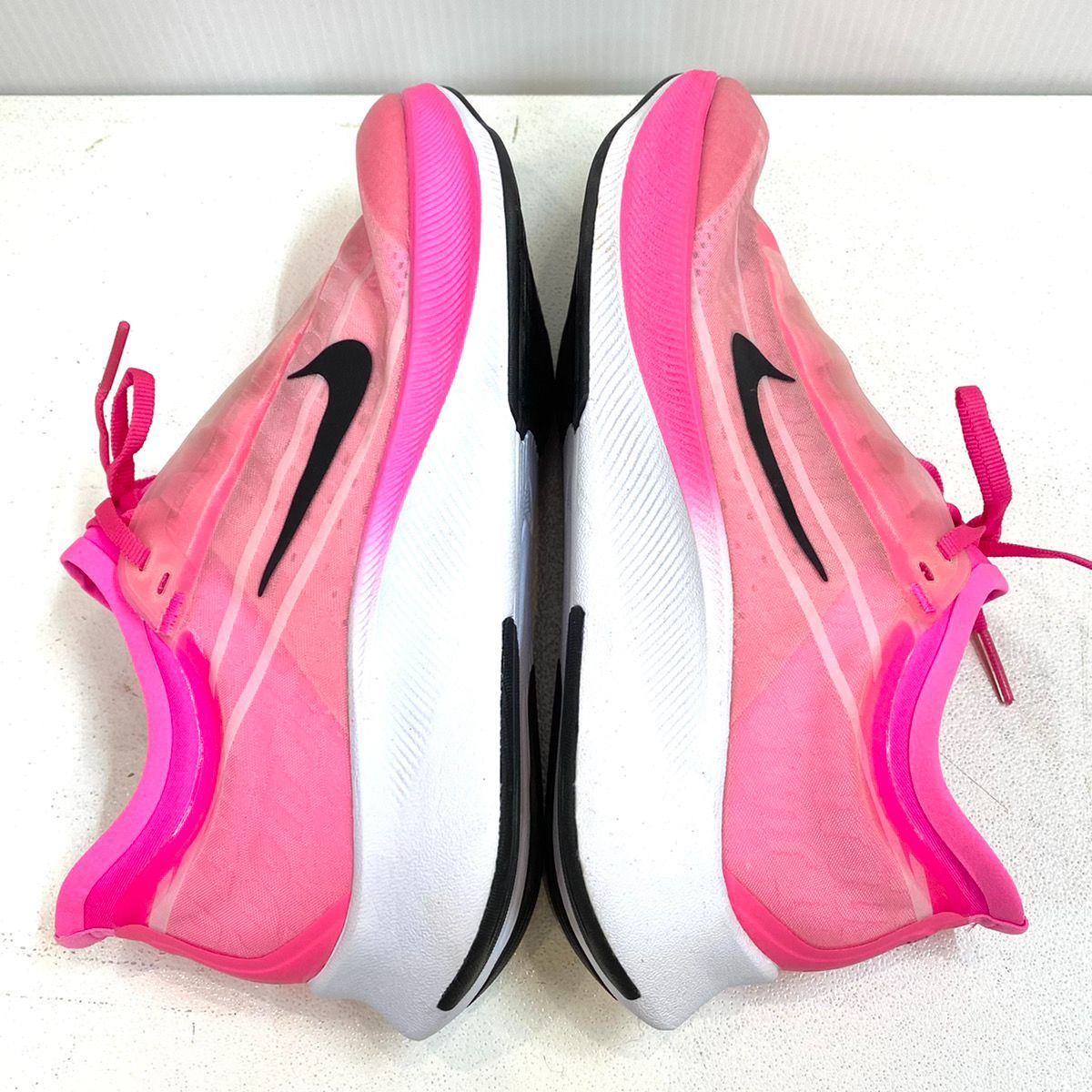 NIKE ズームフライ3 ピンク AT8241-600 26cm Amazon.com | Nike Womens Zoom Fly 3 Womens At8241-600 Size