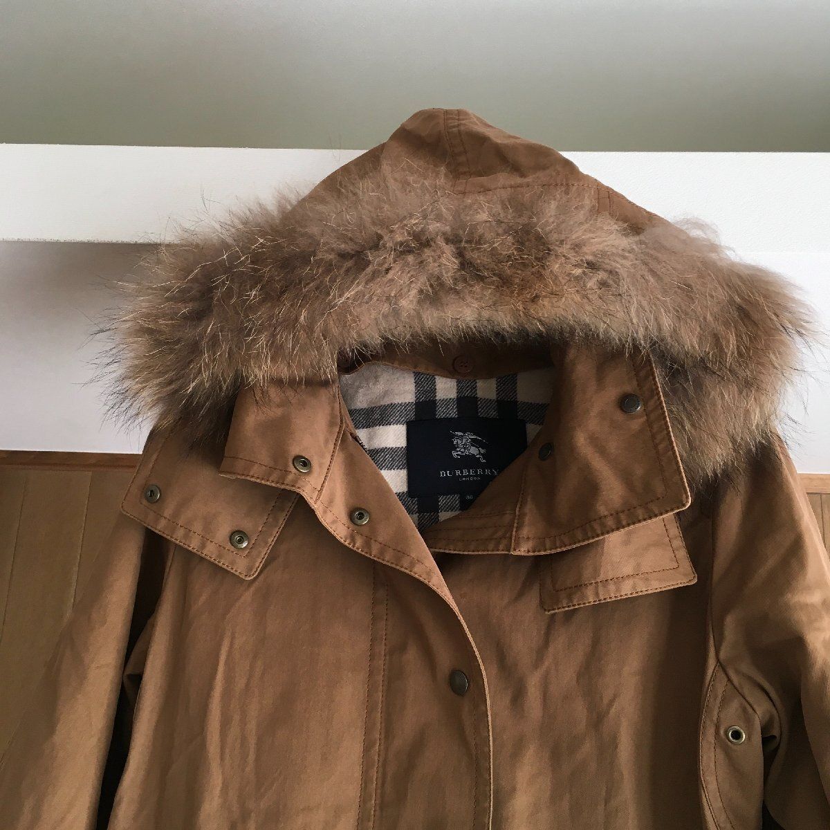 バーバリーロンドン　モッズコート　ライナー　ファー着脱可能 バーバリーロンドンモッズコートライナーファー着脱可能