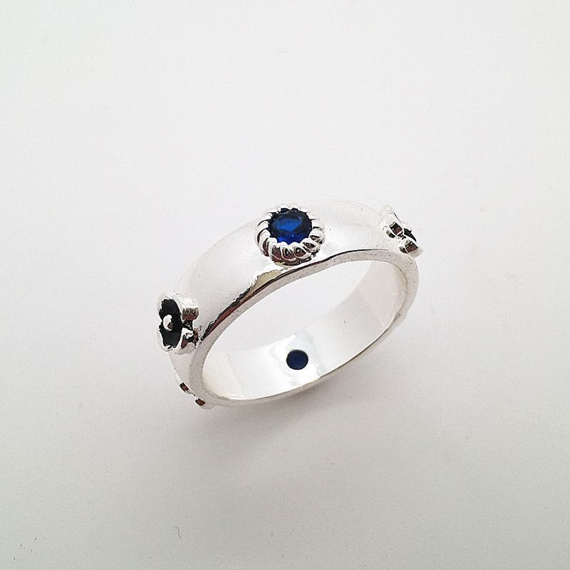 ハウルの動く城】ソフィー デザイン指輪 - メルカリ