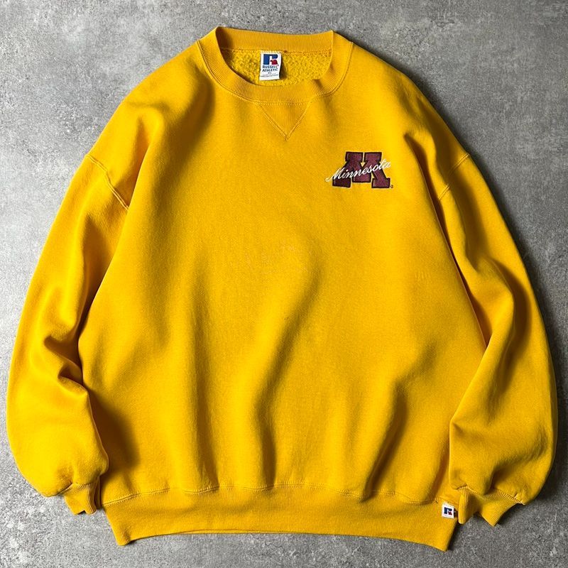 【USA製】90s Russell カレッジ スウェット 黄色 ビンテージ 90s USA製 RUSSELL カレッジ プリント 前V スウェット