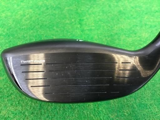 テーラーメイド Qi35