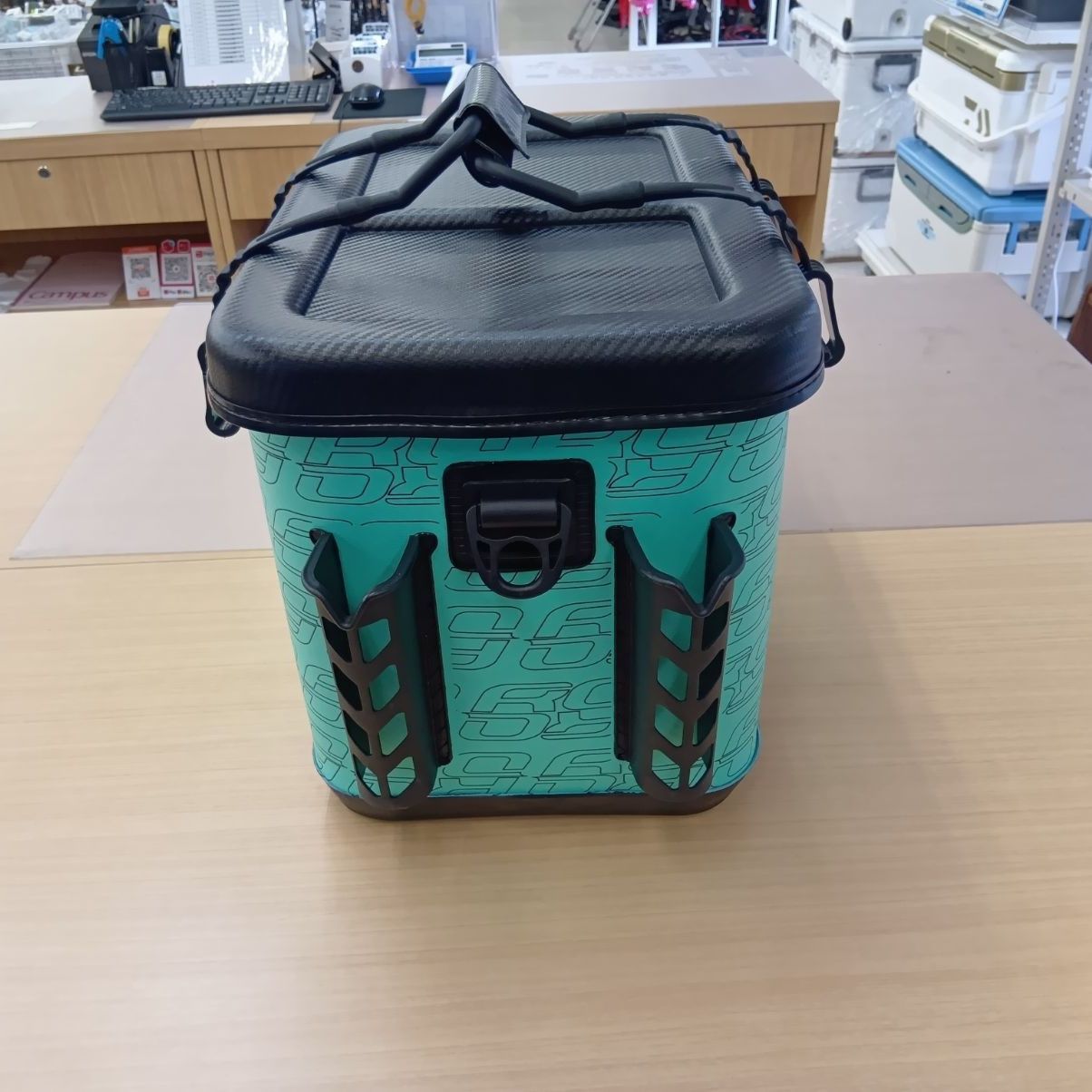 RCカーボンタックル バッカン