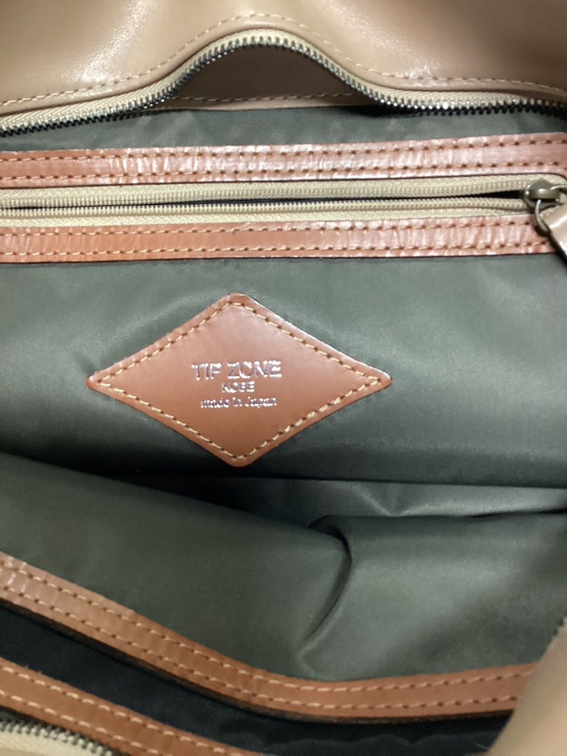 12,336円ティップゾーン 神戸 ハンドバッグ レザー バイカラー 日本製 保存袋 ブラウン
