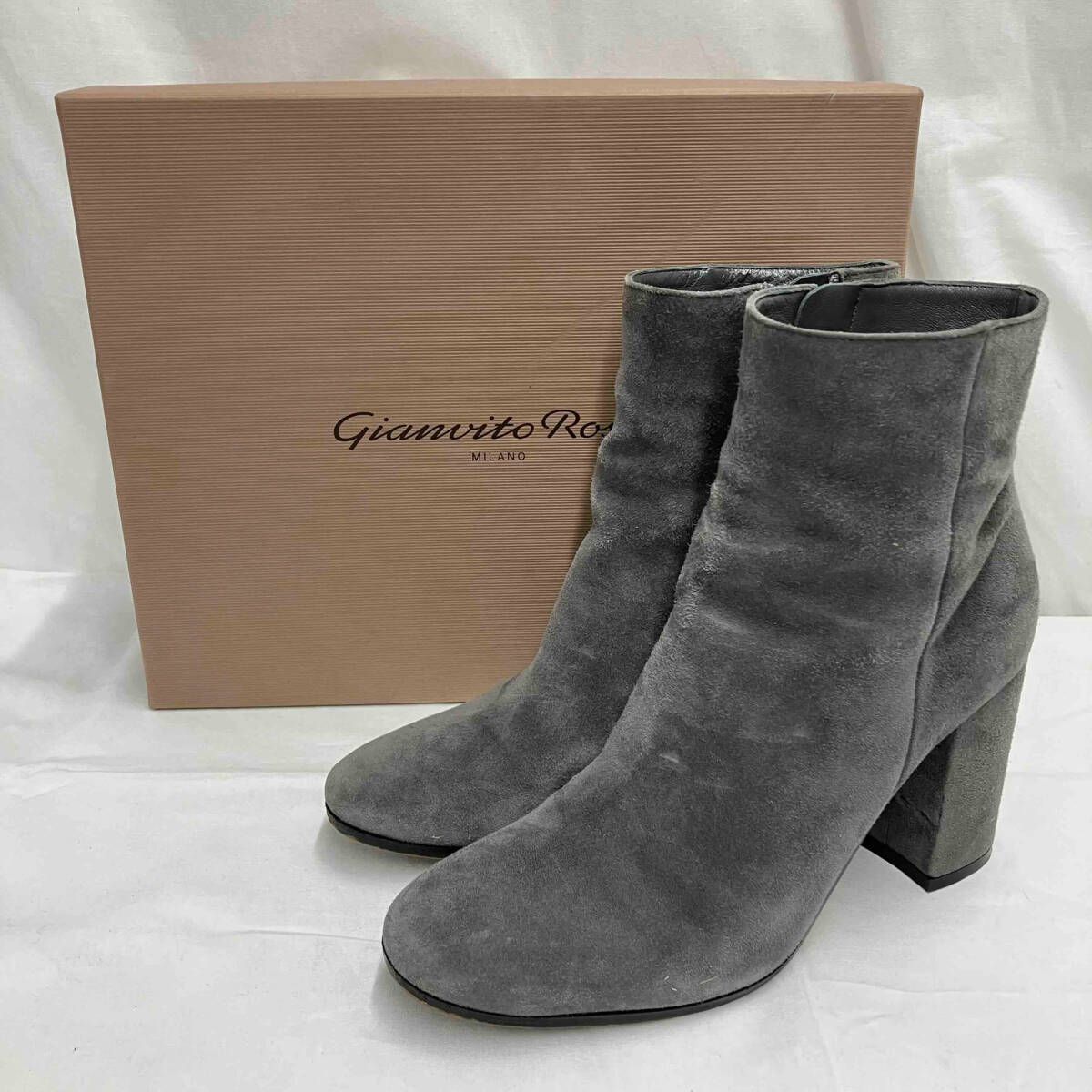 ジャンビトロッシ スエード ヒールショートブーツ ジャンビトロッシ スエード ヒールショートブーツ Gianvito