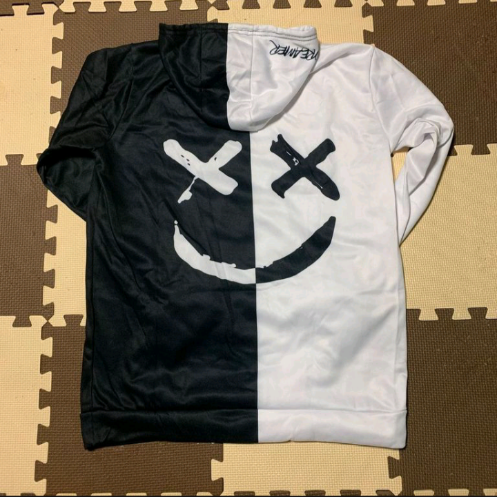 ピースマーク　ブラック　Tシャツ　花　プリント　オーバーサイズ
