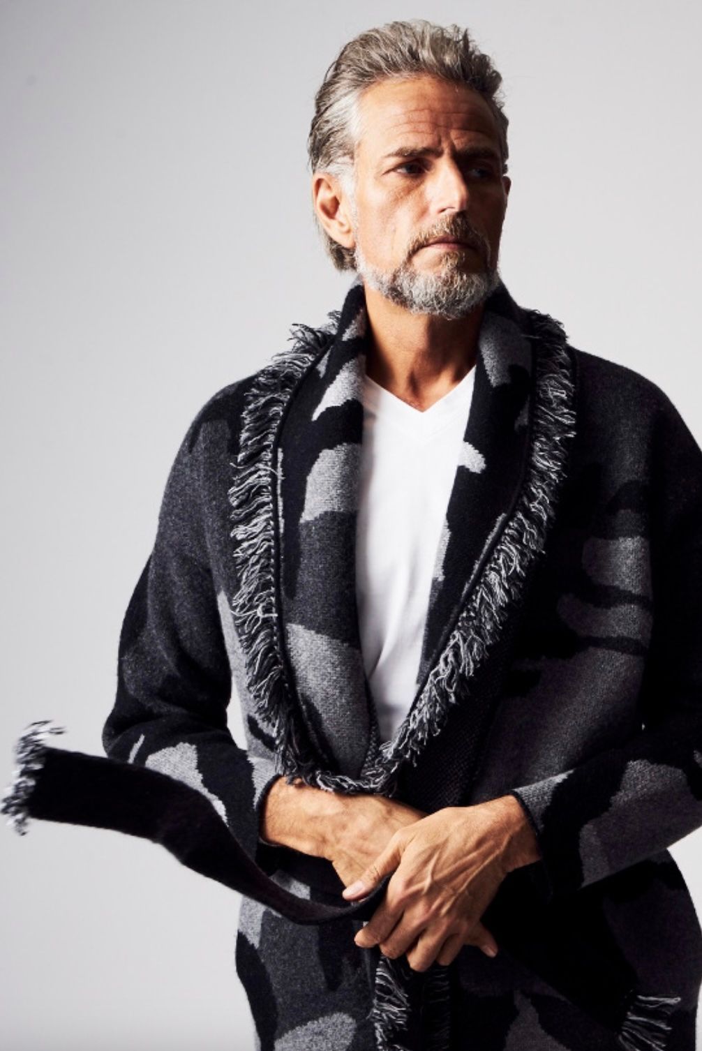 未使用品】1piu1uguale3 ウノピゥウノウグァーレトレ 5 グレー FRINGE