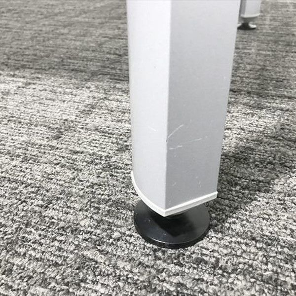ミーティングテーブル