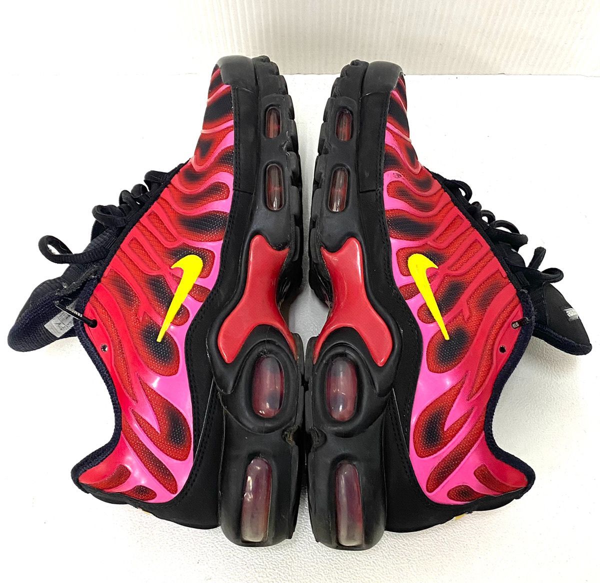 ナイキ NIKE ×Supreme シュプリーム AIR MAX PLUS HYPER GRAPE エアマックス プラス ハイパーグレープ  DA1472-600 黒　ブラック 26.0cmサイズ