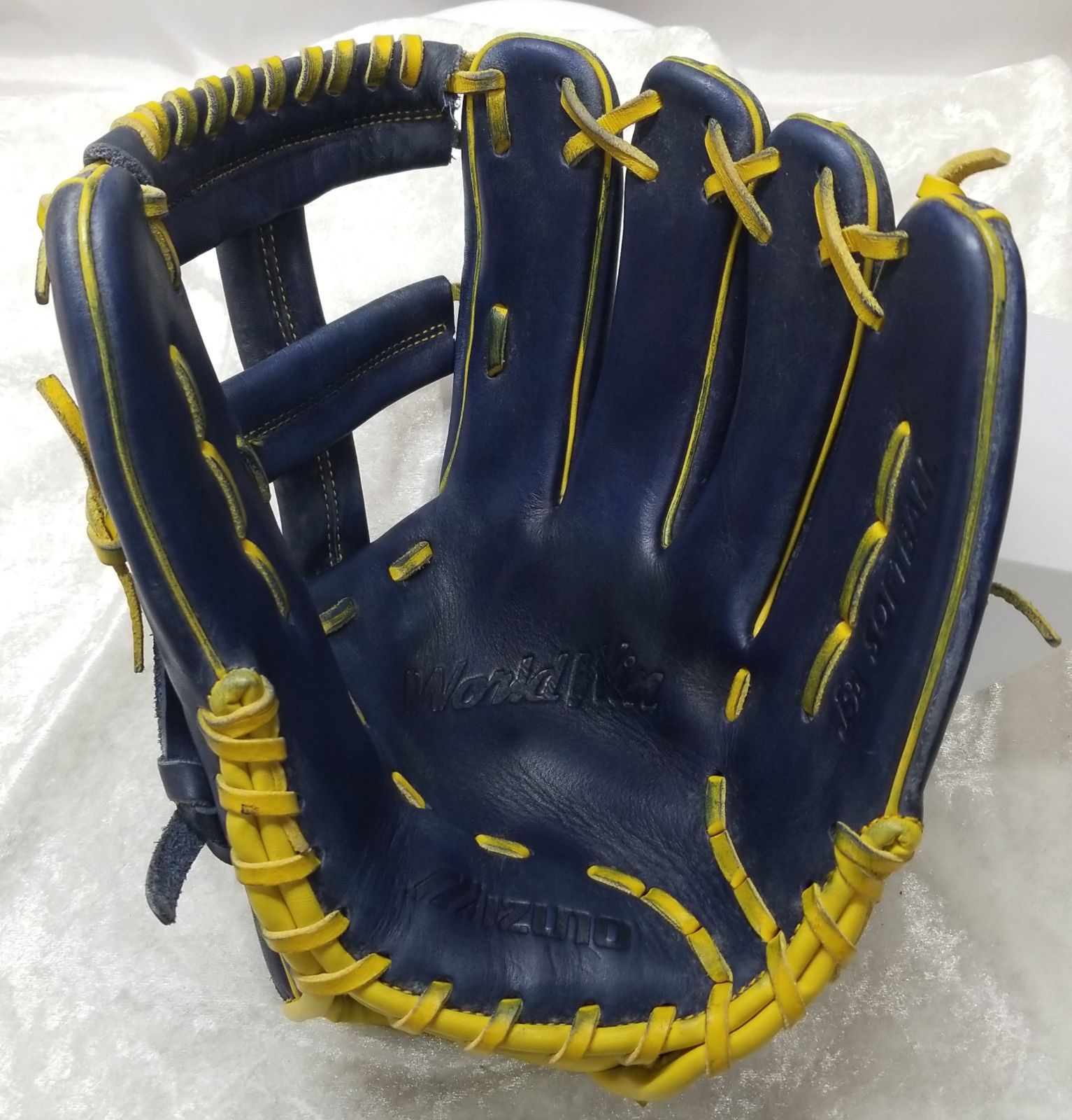 Mizuno ミズノ World Win 野球 ソフトボールグローブ 右利き用 