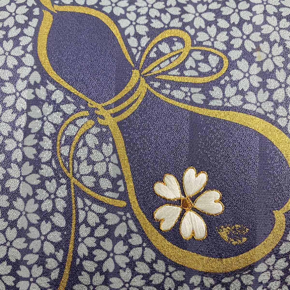 美品】 名古屋帯 秀品 瓢箪 桜 刺繍 金彩 青灰色 正絹 【中古】 - メルカリ