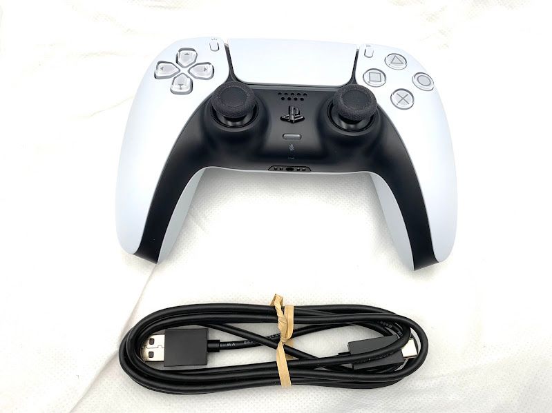 【美品】DualSense ワイヤレスコントローラー CFI-ZCT1J ホワイト