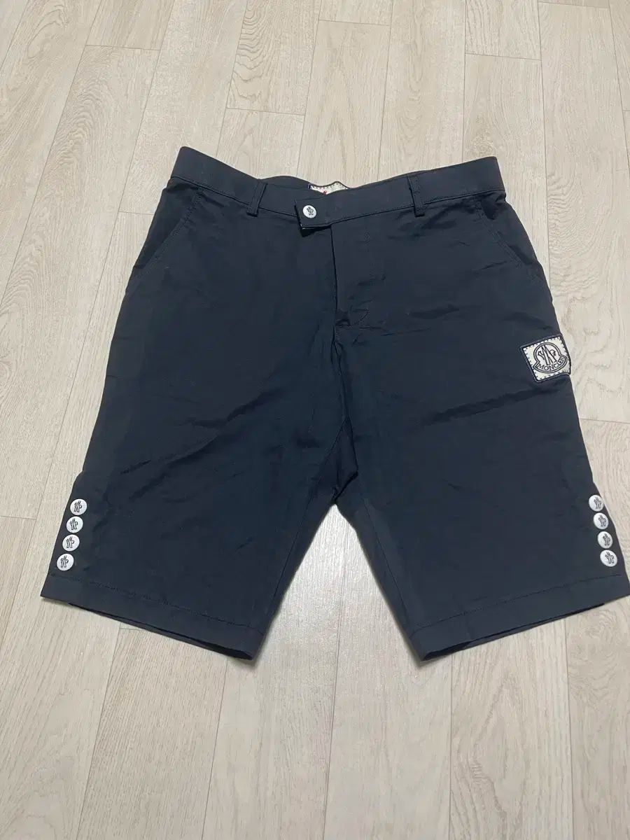 MONCLER(モンクレール) ハーフパンツ パンツ （ M ）