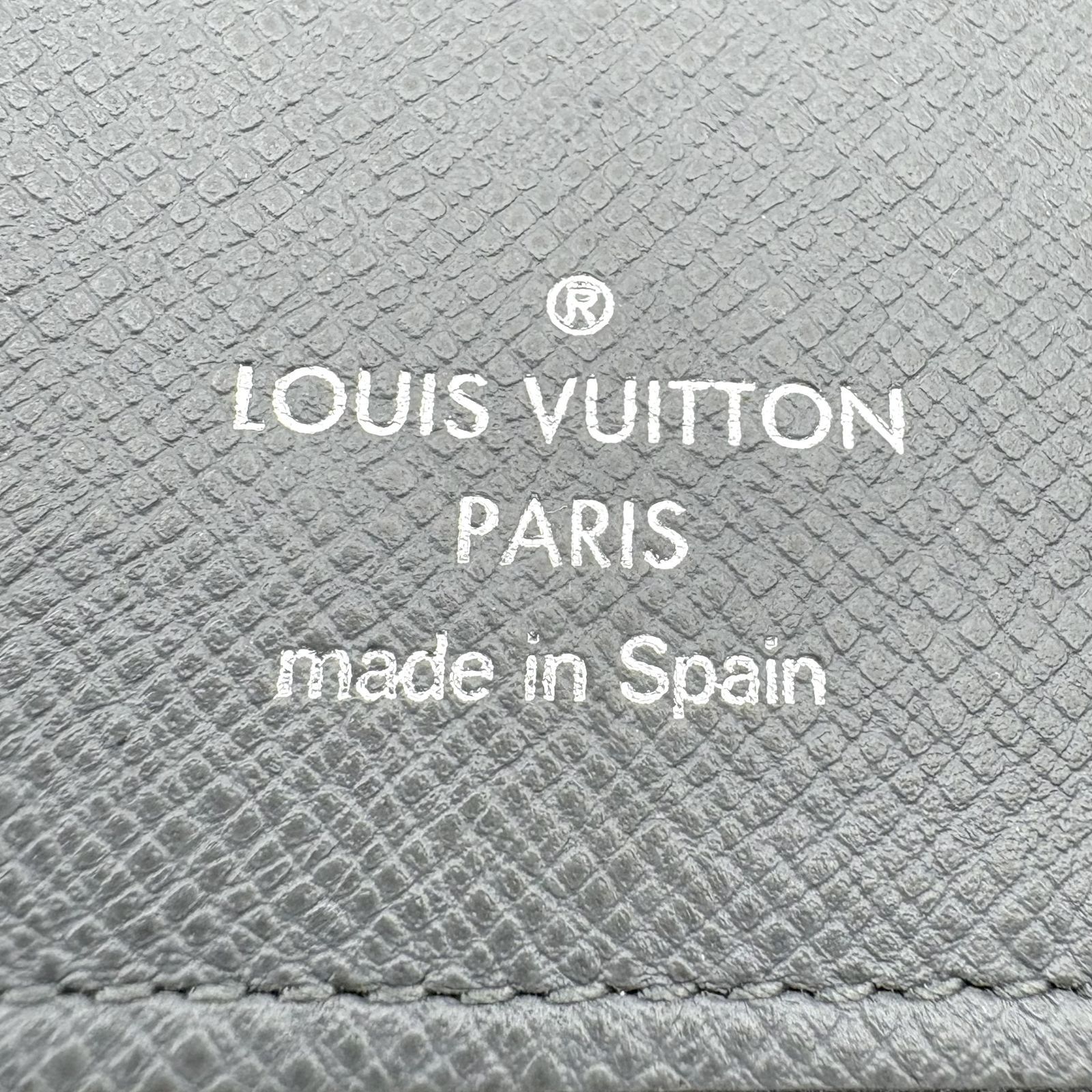 ジャンク品 】LOUIS VUITTON ルイヴィトン タイガ ジッピーウォレット
