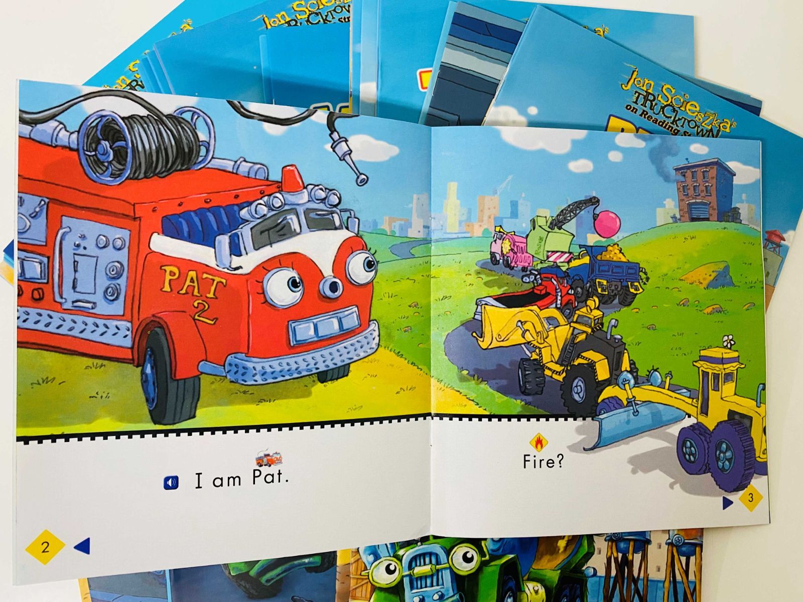 新品】Truck Town 36冊 トラックタウン 英語絵本 よくばりカード