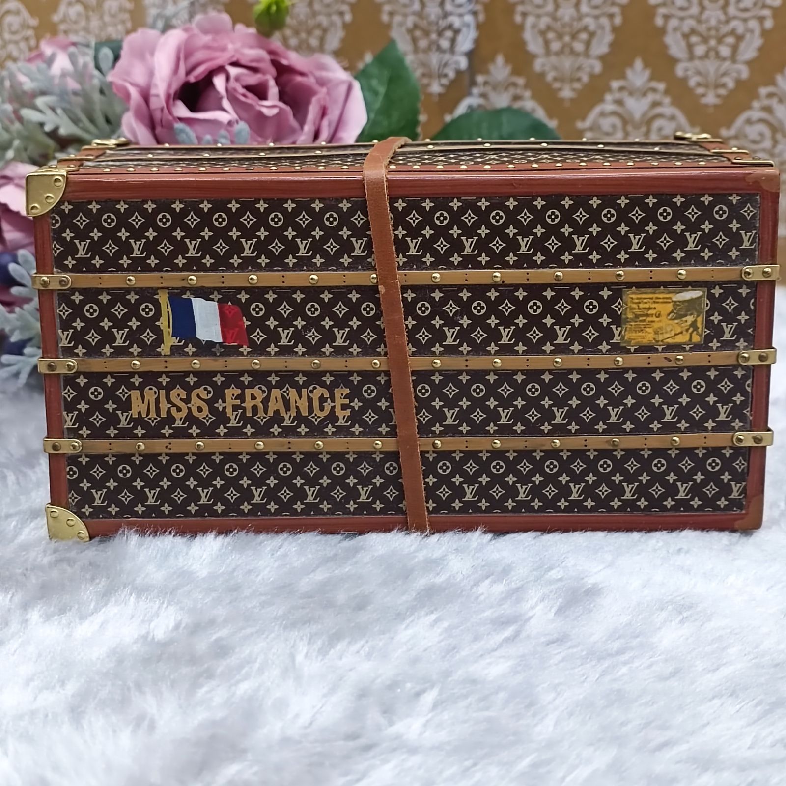 LOUIS VUITTON - ルイヴィトン LOUIS VUITTON ミス フランス トランク  M99408  モノグラム ノベルティ オブジェ ペーパーウェイト 文鎮 オブジェ レザー ブラウン LOUIS VUITTON ルイ・ヴィトン LV ノベルティ ミス フランス