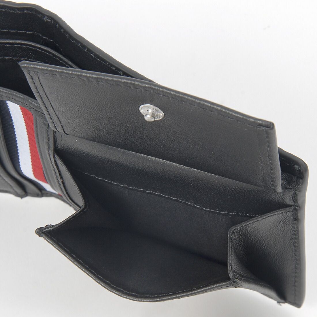 トミーヒルフィガー 二つ折り財布