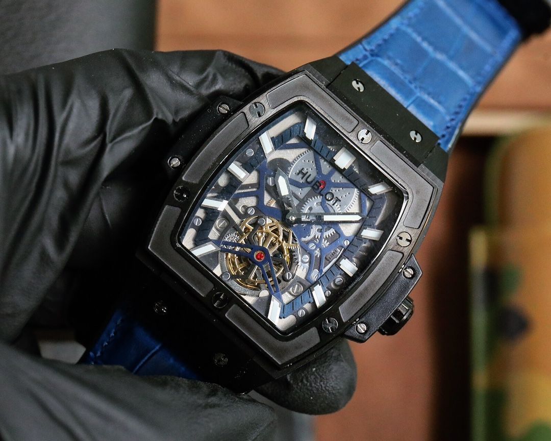 HUBLOT ブラック時計ケース HUBLOT ウブロ 時計ケース ウォッチケース 小物 ブラック 美品