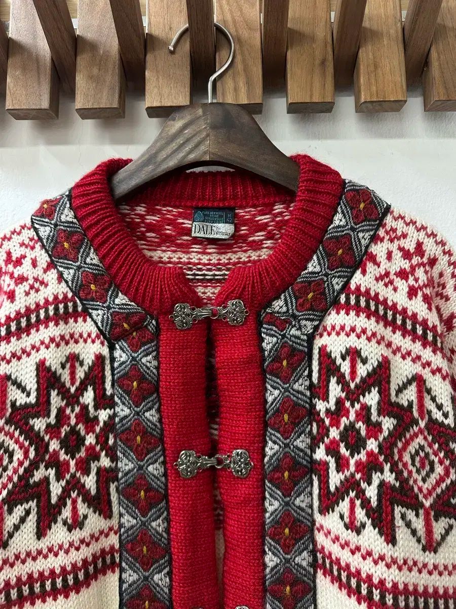 ドライ完了 デイ オブ ノルウェー ノルディック ニュー ウール セーター フック クロージャー カーディガン