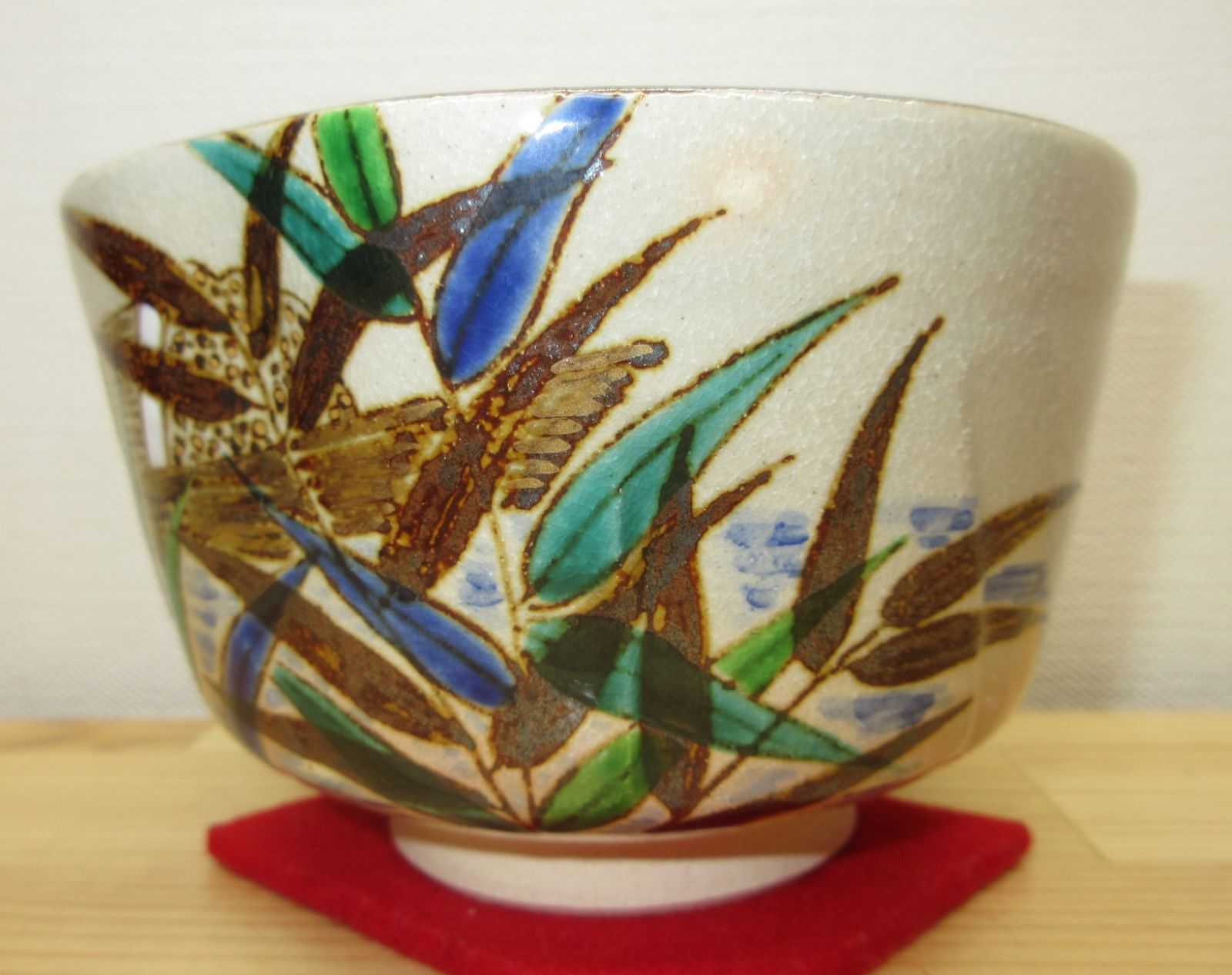 送料込【逢絢亭・新品】茶道具 茶碗 京焼 乾山 柴舟の図 伊坂清香 共箱入り 逢絢亭・新品】茶道具 茶碗 京焼 乾山 柴舟の図 伊坂清香 共