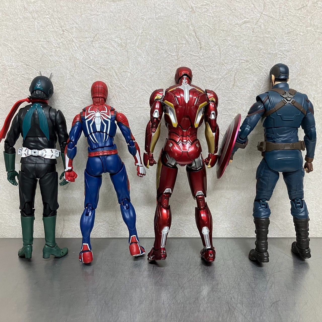 S.H.figuartsキャプテン・アメリカ　アイアンマン スパイダーマン S.H.Figuarts フィギュアーツ 4体 まとめ セット スパイダーマン