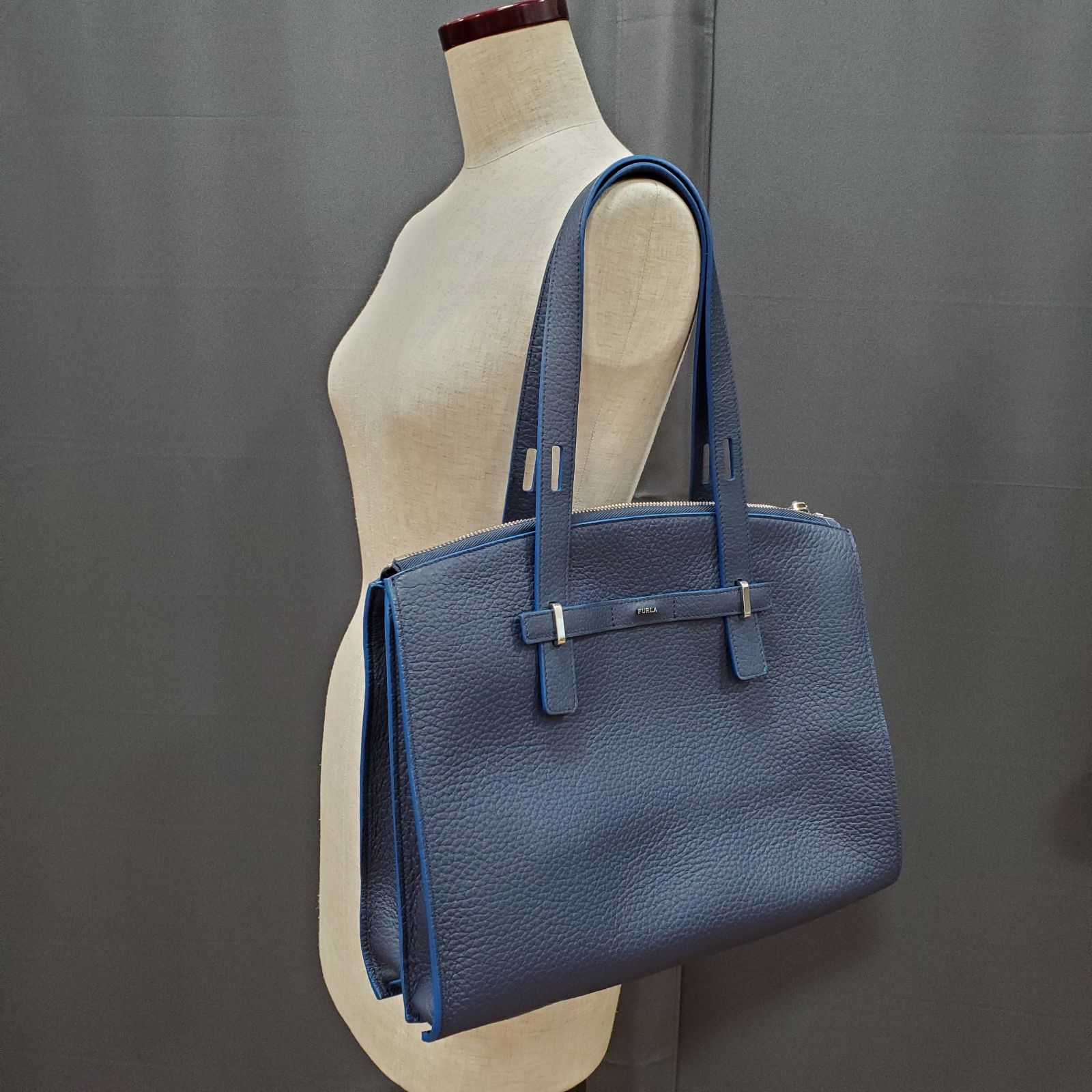 EL6 FURLA Man フルラ GIOVE ジョーべ シボ革 ネイビー ショルダー トートバッグ ビジネス ユニセックス MK11135