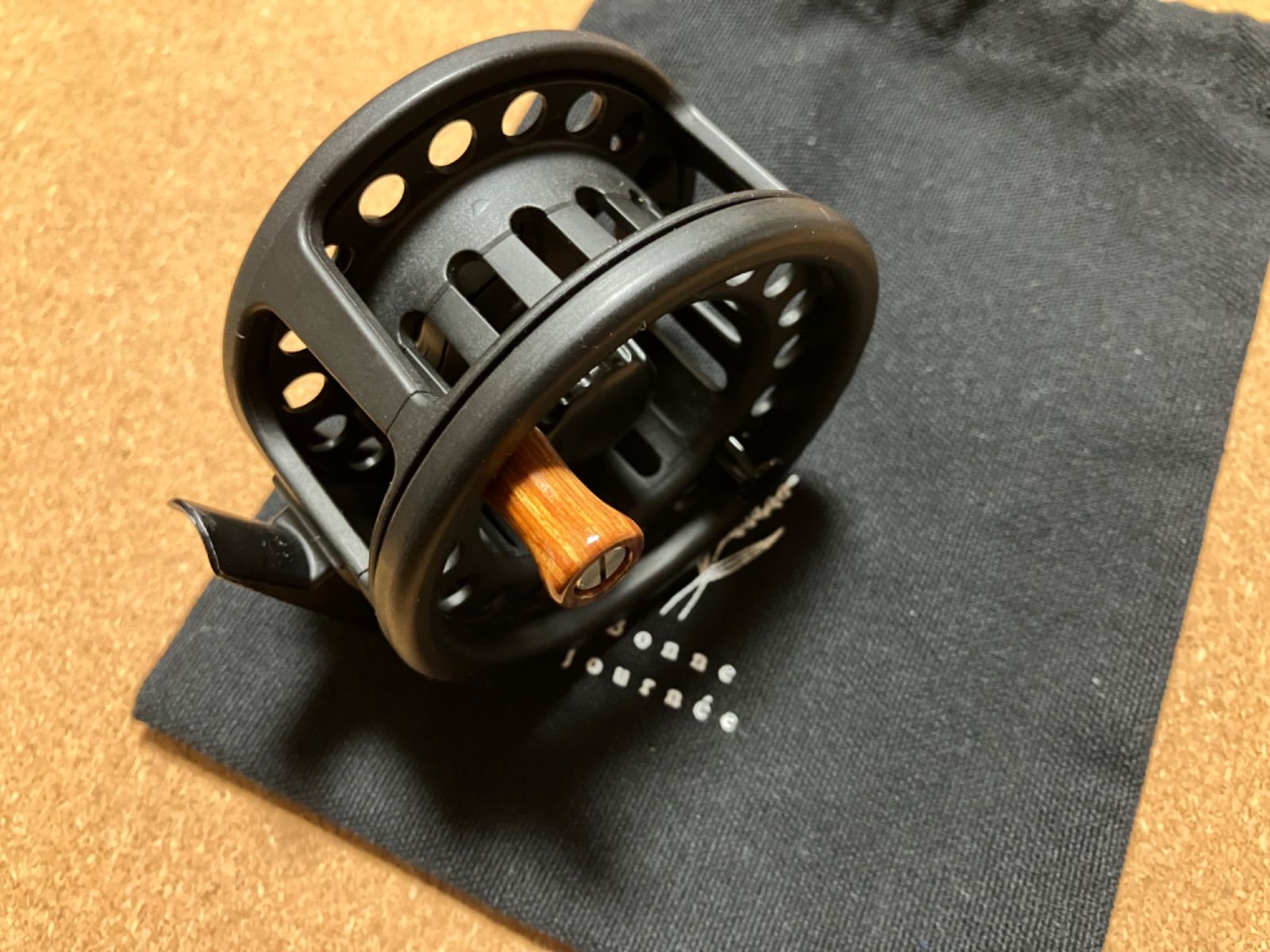 レア！未使用 loop evotec LW 6nine ループフライリール レア！未使用 loop evotec LW 6nine ループフライリール