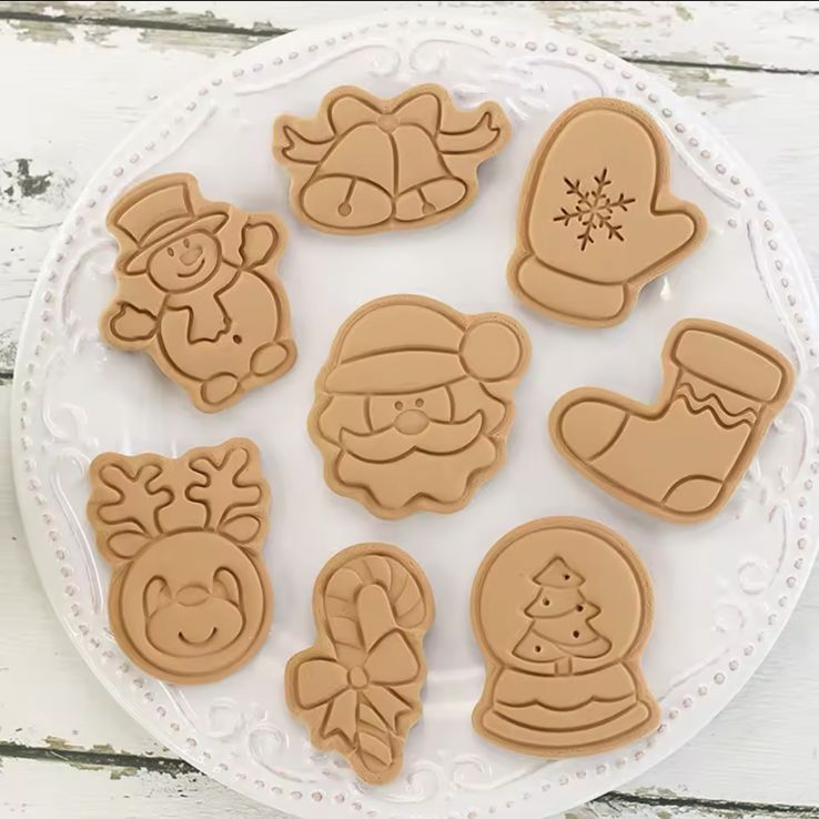 ラスト1点！数量限定！【クリスマスのクッキー型8個セットA】サンタ 