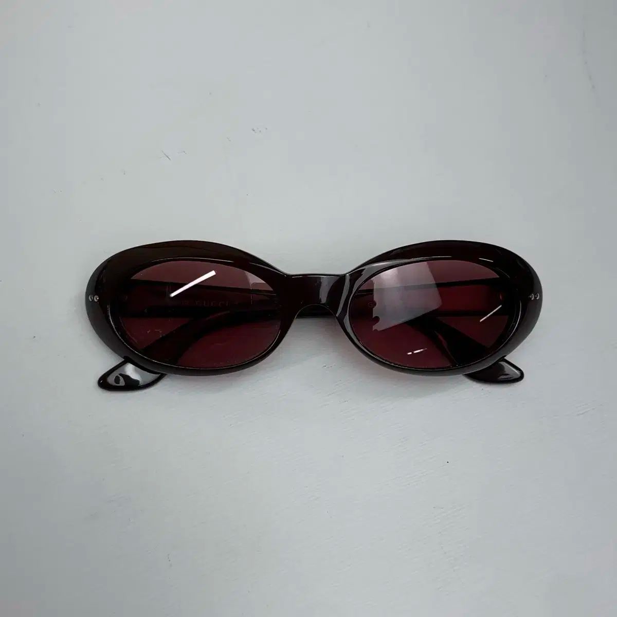 GUCCI グッチ オーバル サングラス