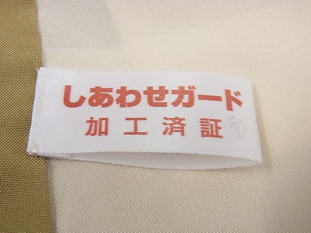 平和屋1□極上 本場結城紬 １００亀甲 飛び亀甲柄 井上商事謹製 雲取り 