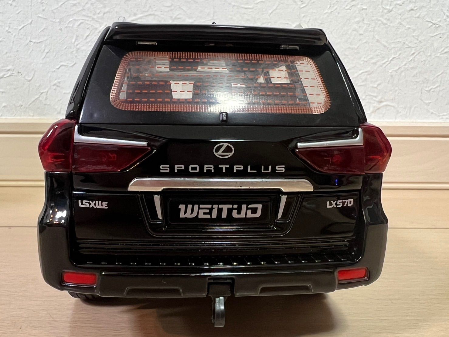 レクサス LX570 ミニカー なまっ 1/18 ブラック H139