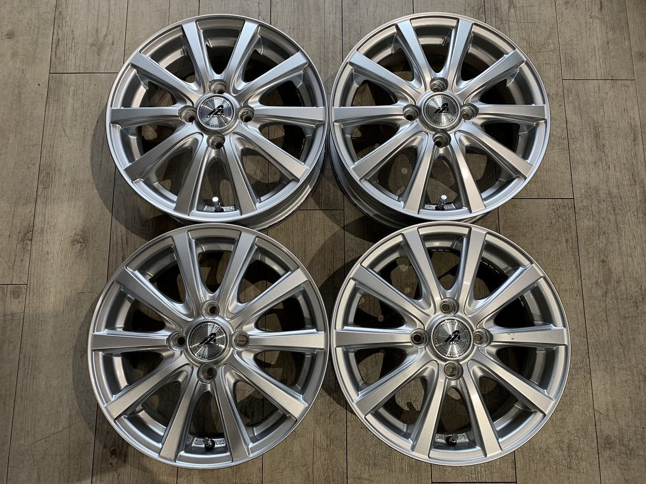 2508005】AZ SPORT 14インチ 4.5J +43 PCD100 4H 軽自動車