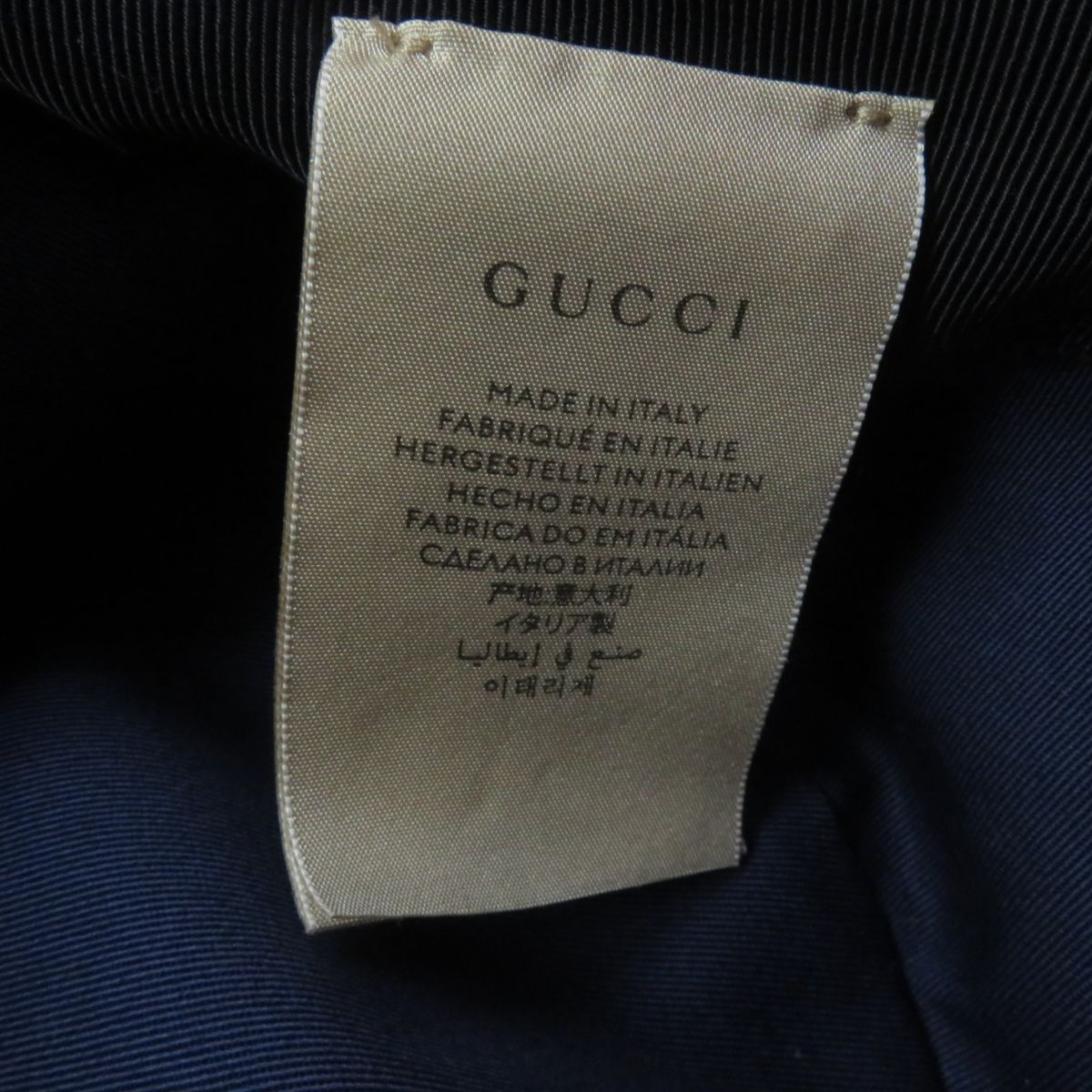 極美品☆正規品 GUCCI グッチ 656573 レザー使い ダブルG金具付き GG 