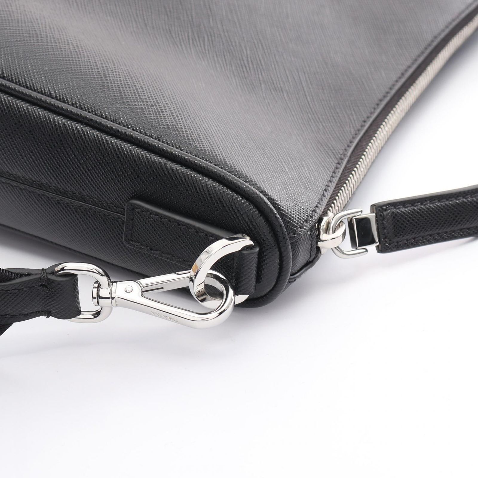 プラダ PRADA SAFFIANO TRAVEL ショルダーバッグ バッグ レザー メンズ レディース ブラック系 2VH1139Z2F0002 【新品】 楽天市場】【P5倍×5%クーポン／4/28 20時〜4/30 23:59】プラダ PRADA
