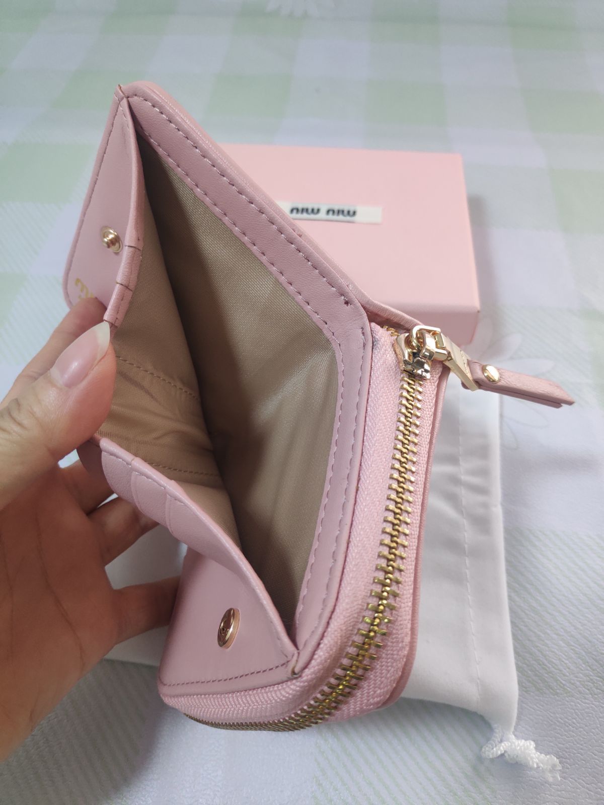 Miumiu|ミュウミュウ 財布