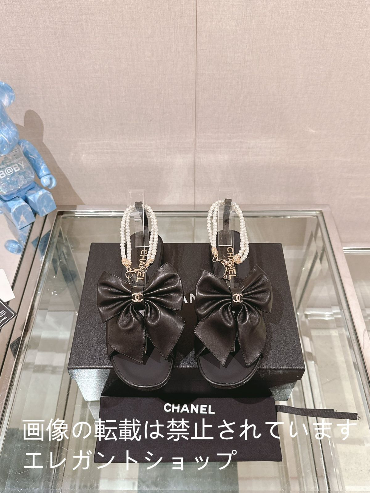 CHANEL夏の新作リボンパールチェーンフラットシューズ