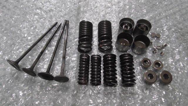 CB400SF VTEC NC39-1020xxx の バルブパーツ 1747182843