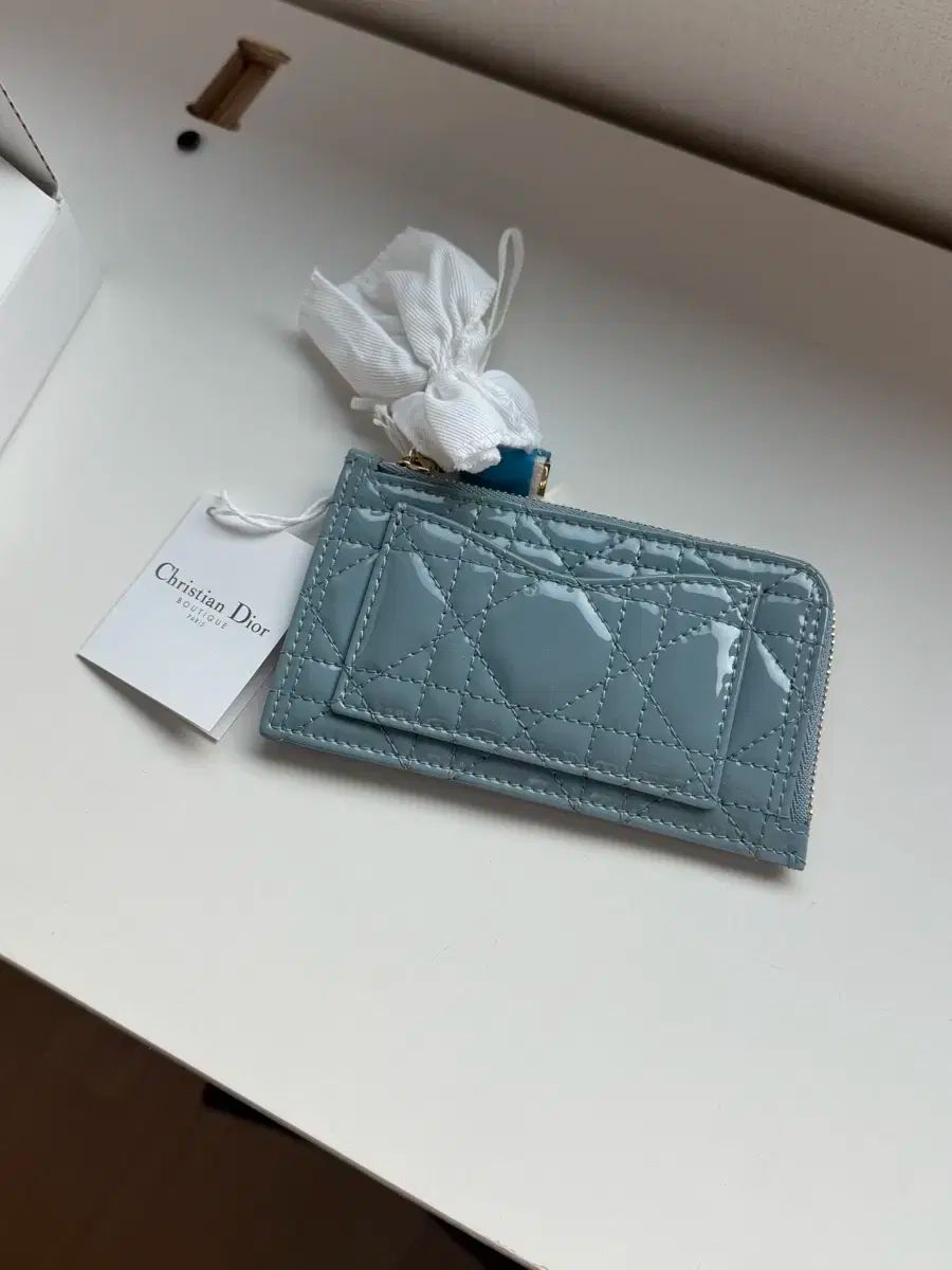 DIOR | Lady Dior Lotus ウォレット カナージュ パテントカーフスキン